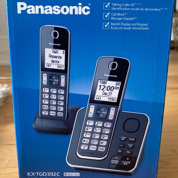 Panasonic digital cordless phone with answering machine - Picture 1 of 1